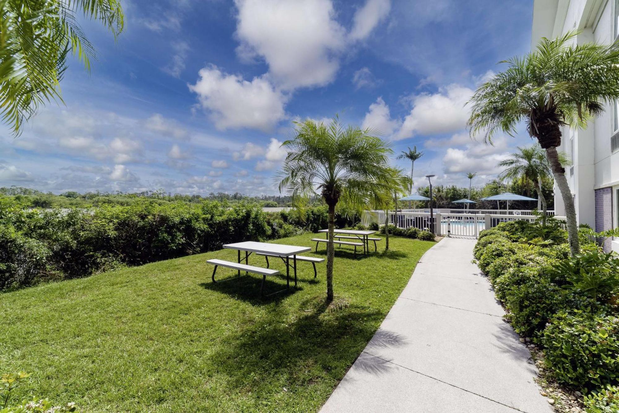 Hampton Inn Port Charlotte Luaran gambar